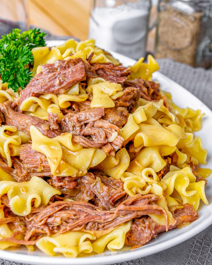 beef and noodles crockpot, beef and noodles recipe, crockpot beef and noodles