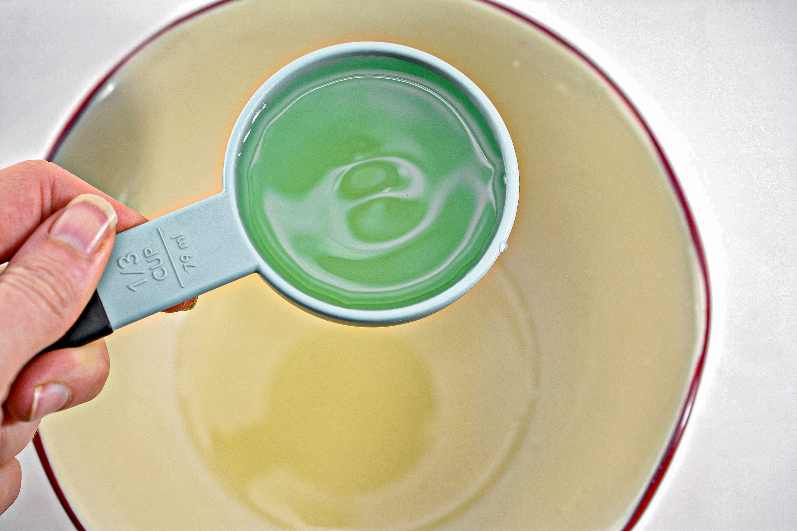 In a bowl, add the chicken broth.