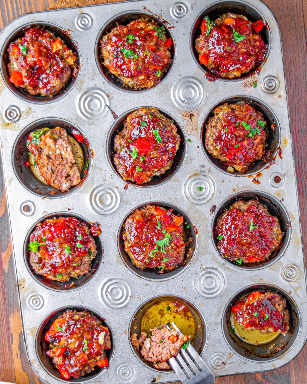 Mini Meatloaf Muffins - Sweet Pea's Kitchen