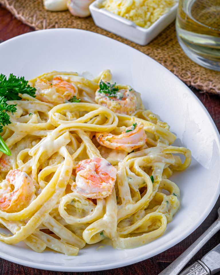 One Pan Shrimp Fettuccine Alfredo - Sweet Pea's Kitchen