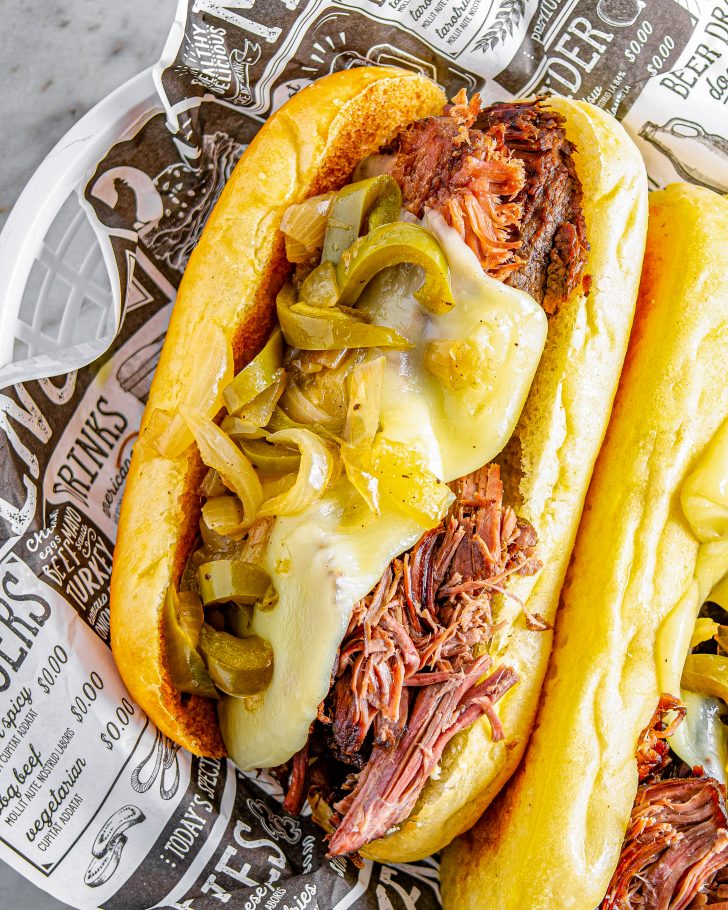 slow cooker philly cheese steak sandwiches, slow cooker philly cheesesteak, philly cheese steak recipe