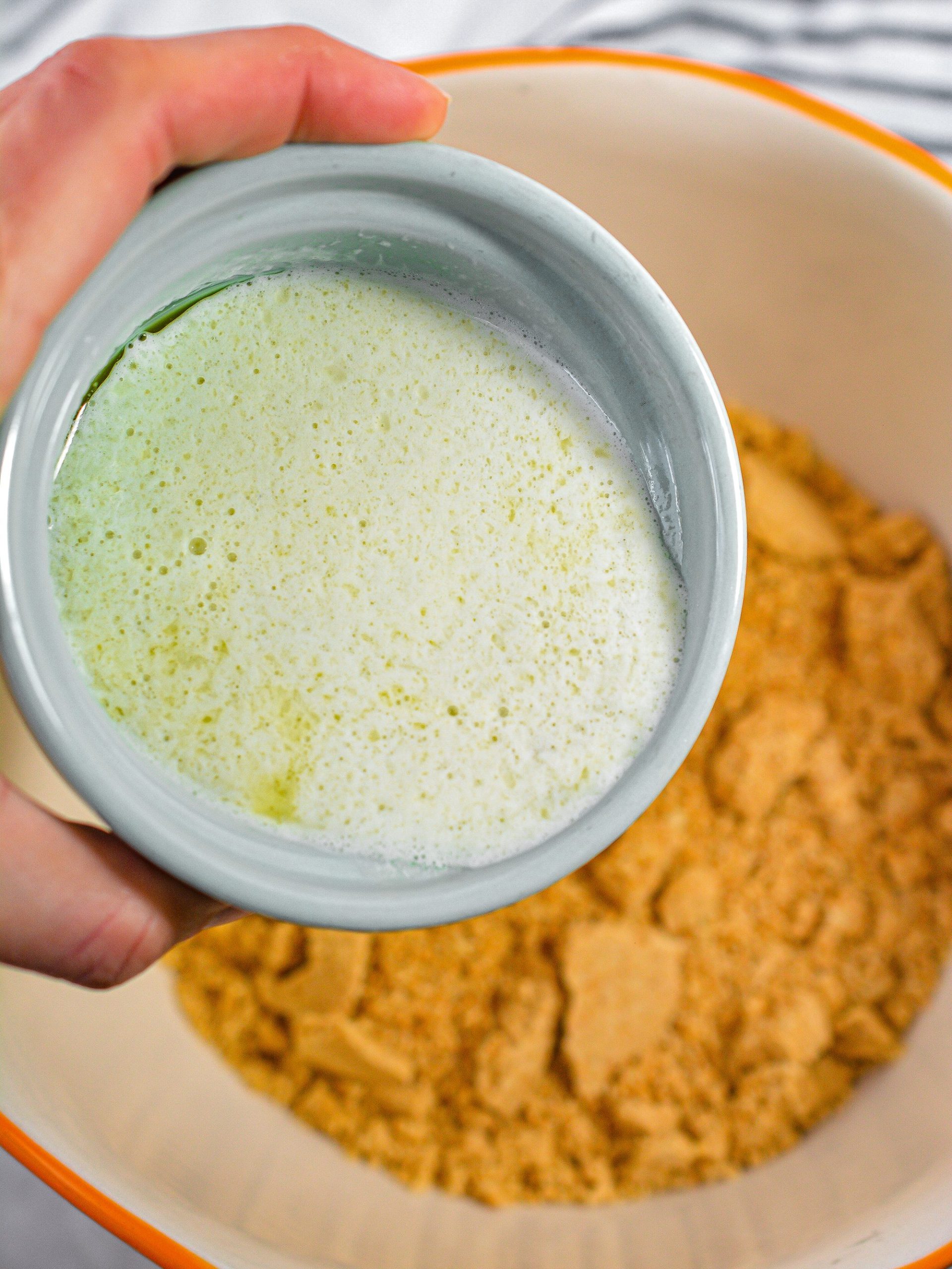 Use a blender or food processor to crush the vanilla wafers into crumbs. 