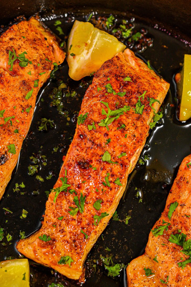 Honey Garlic Salmon - Sweet Pea's Kitchen