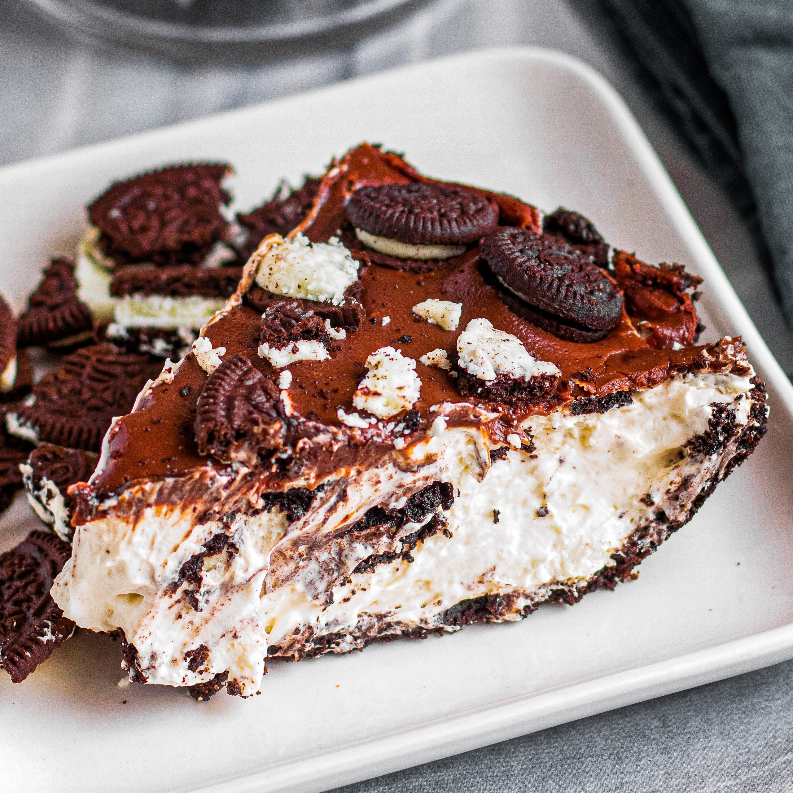 No Bake Oreo Pie with Chocolate Ganache Recipe