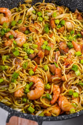 Shrimp and Chicken Chow Mein - Sweet Pea's Kitchen