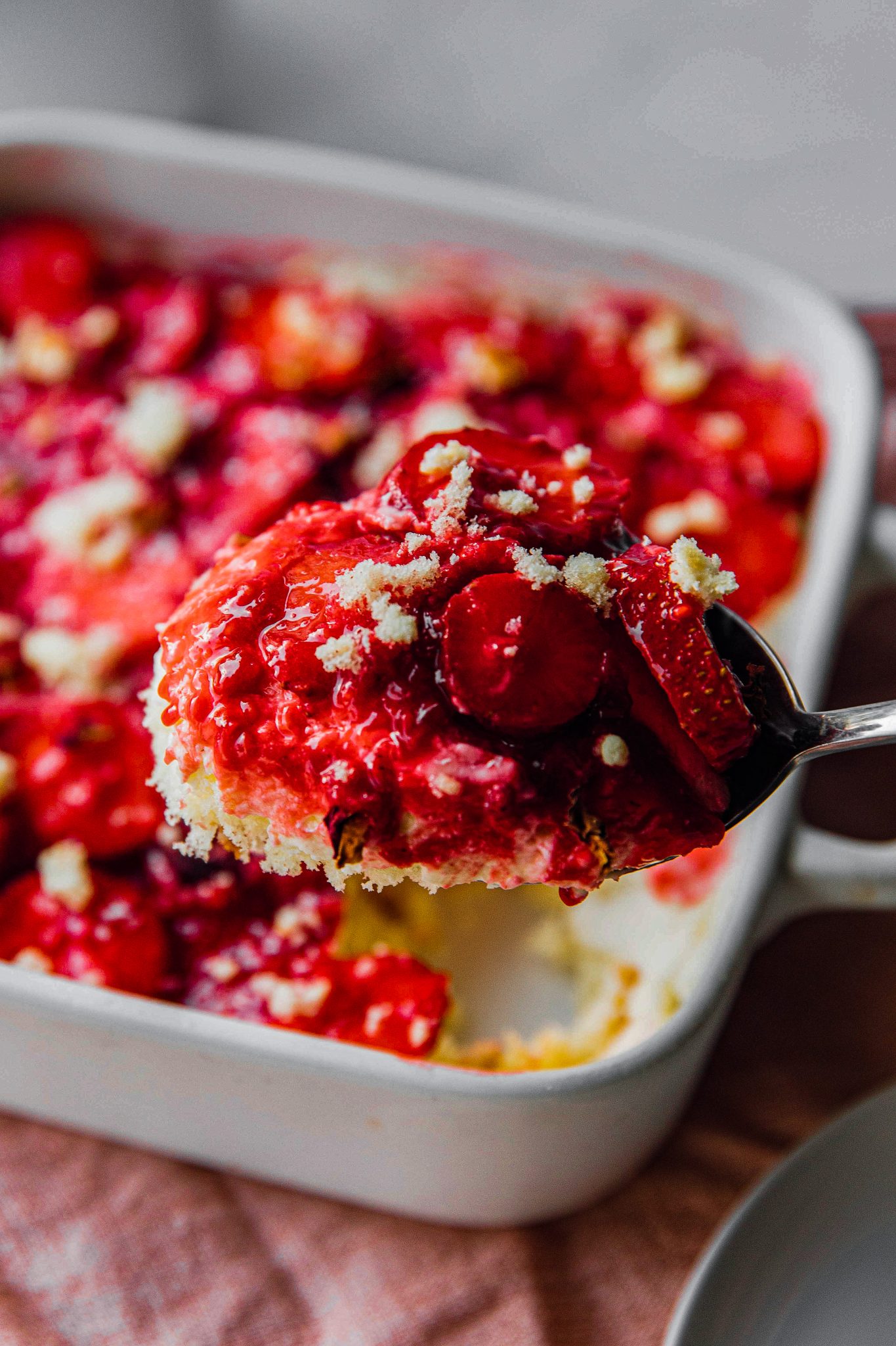 15 Minute Strawberry Angel Food Cake Sweet Peas Kitchen 