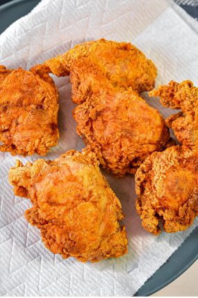 2 Handed Crispy Fried Chicken Sandwiches - Sweet Pea's Kitchen