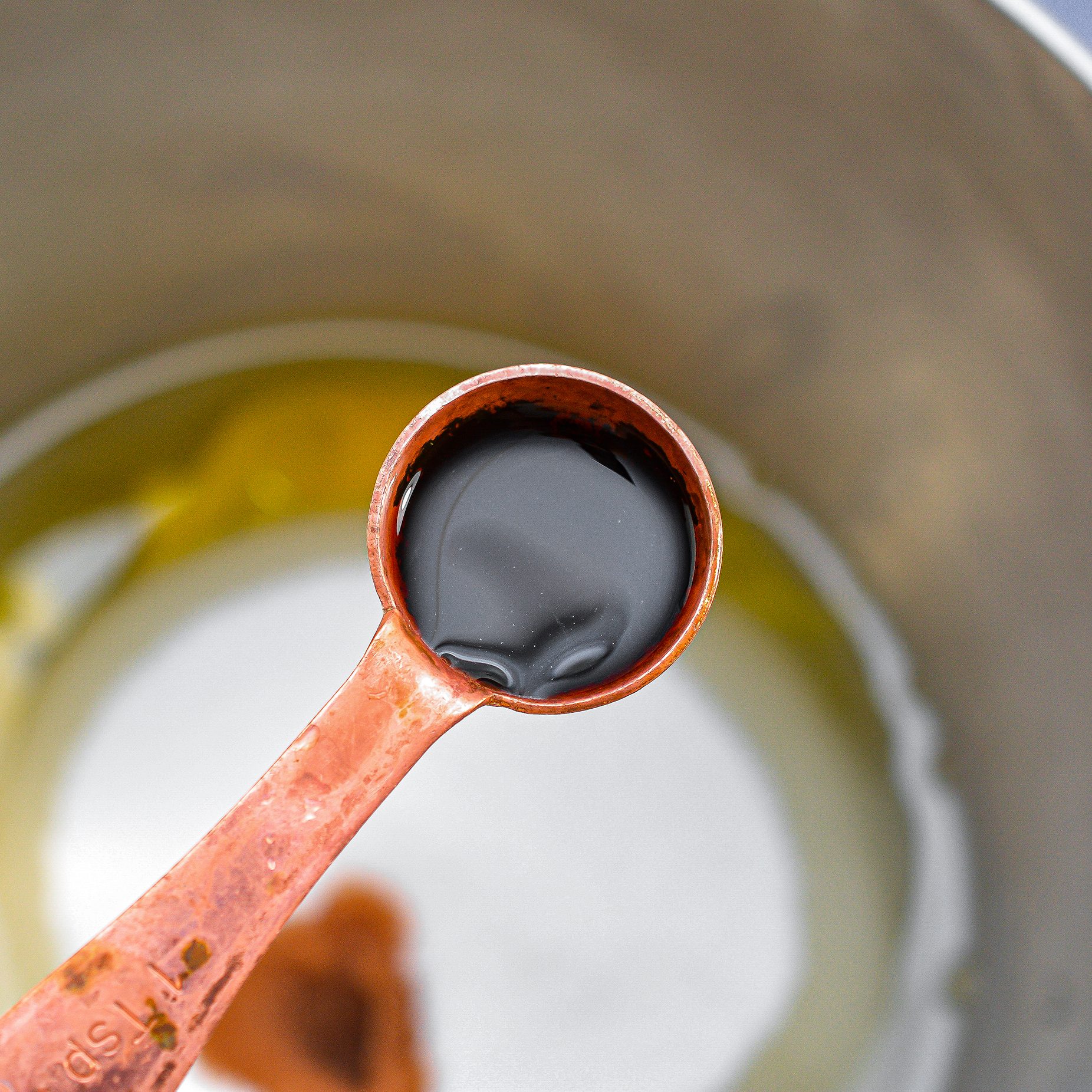 Mix together the oil, eggs, and sugar for the cake until well blended, then stir in the vanilla extract.