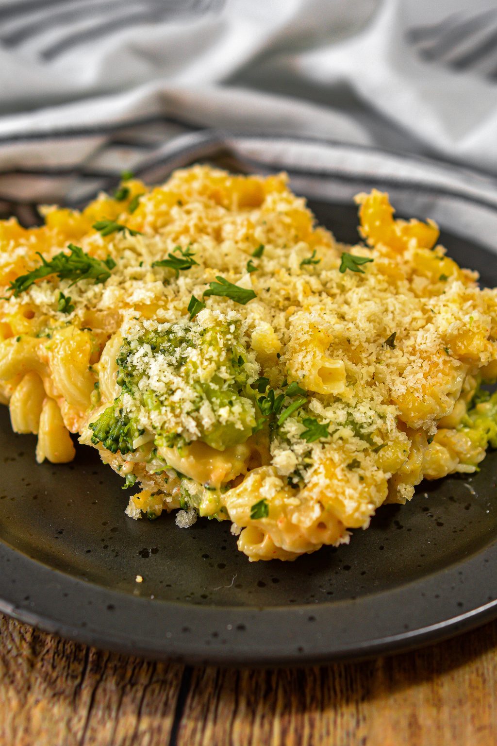 Baked Broccoli Mac And Cheese - Sweet Pea's Kitchen