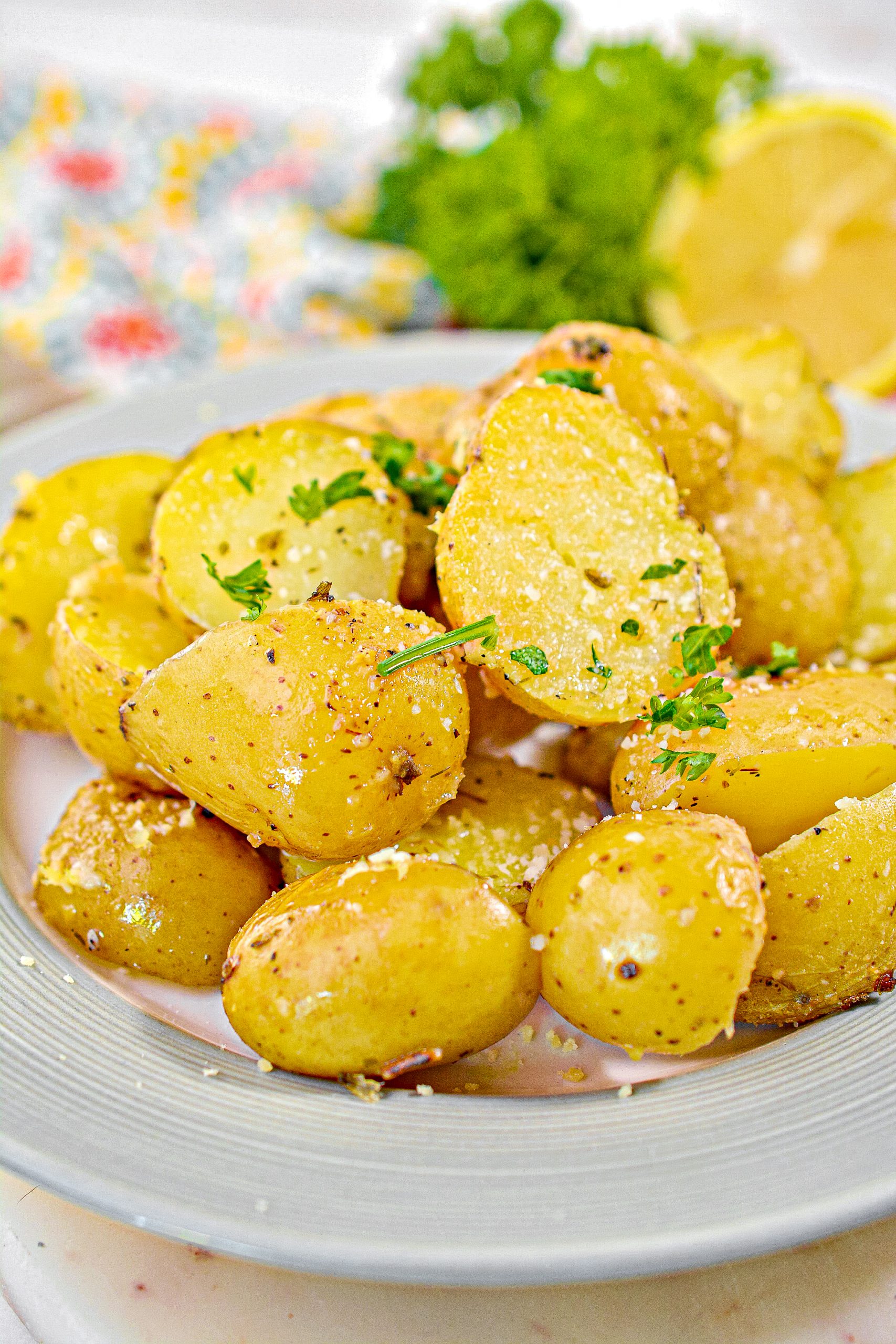 https://sweetpeaskitchen.com/wp-content/uploads/2023/05/Greek-Style-Roasted-Lemon-Butter-Potatoes-2-scaled.jpg