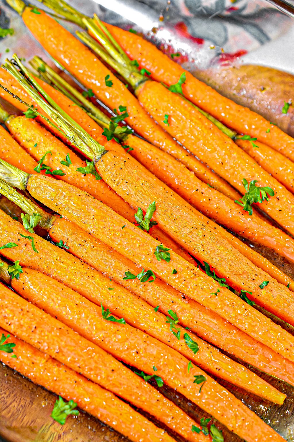 Honey Glazed Oven Roasted Carrots - Sweet Pea's Kitchen