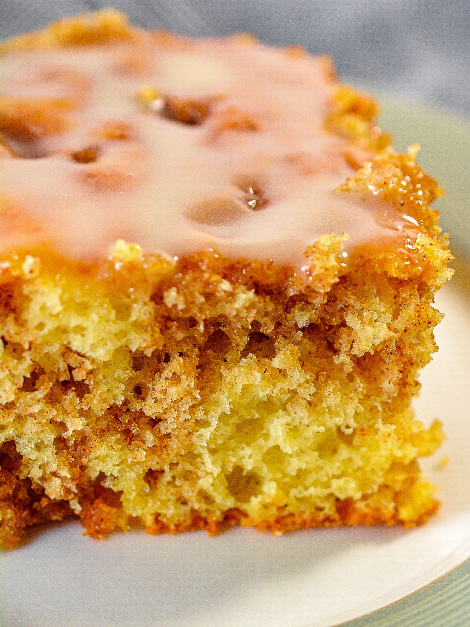 honey bun cake, honey bun cake recipe, honey bun cake from scratch