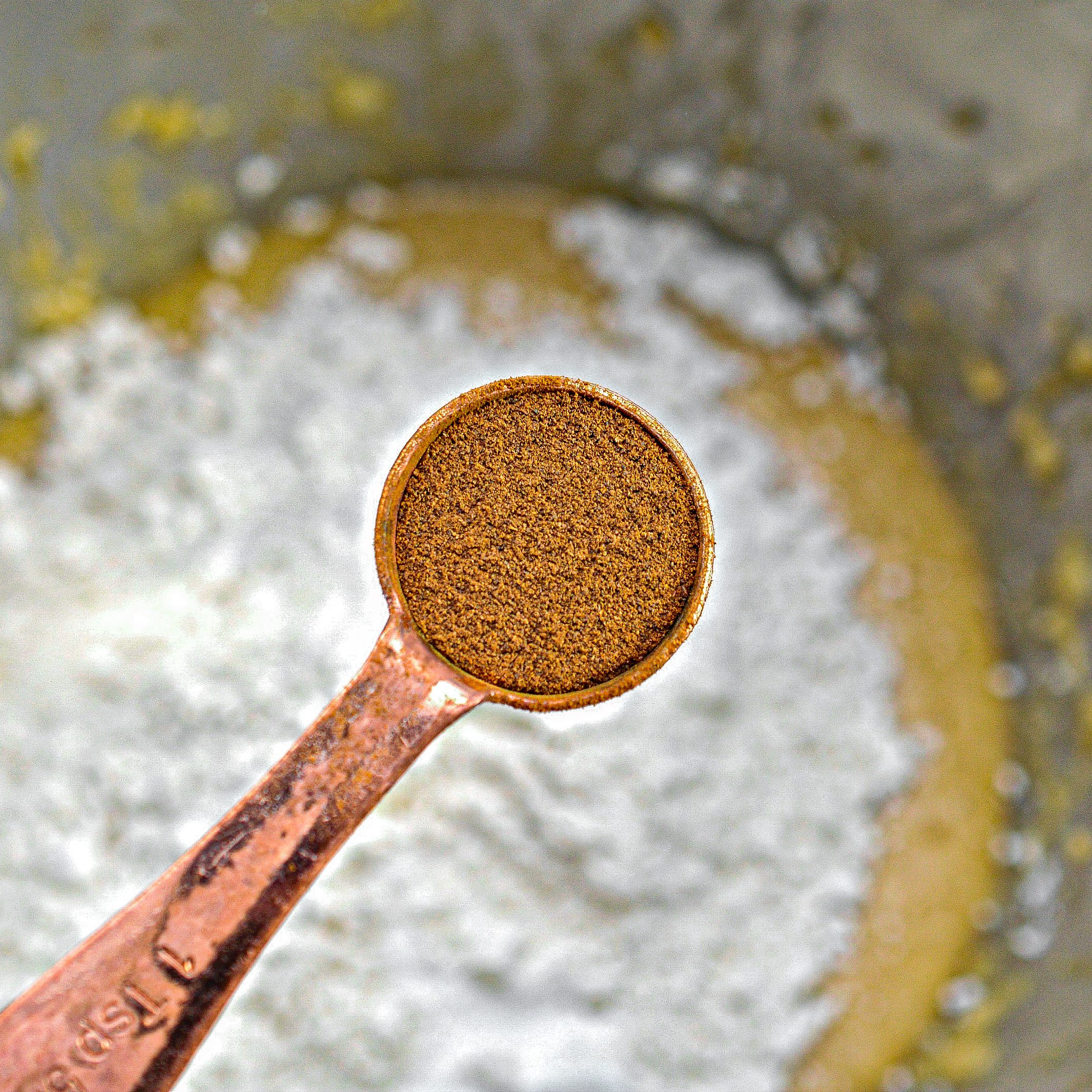 Mix in the flour, oats, baking soda, cinnamon, and nutmeg until well incorporated.