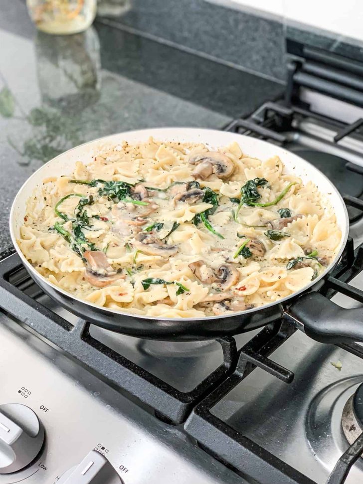 One Pot Garlic Parmesan Pasta with Spinach and Mushrooms Sweet Pea's