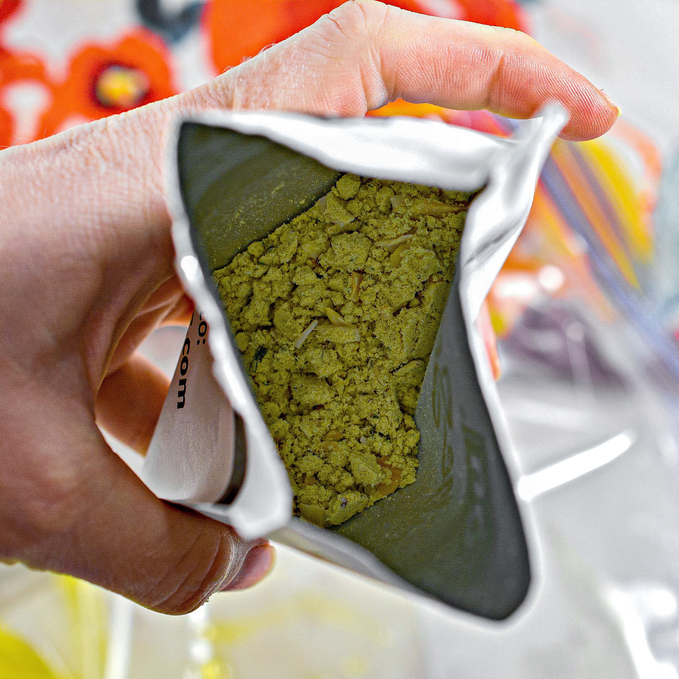 Add all of the ingredients to a large Ziploc bag and toss to coat well.