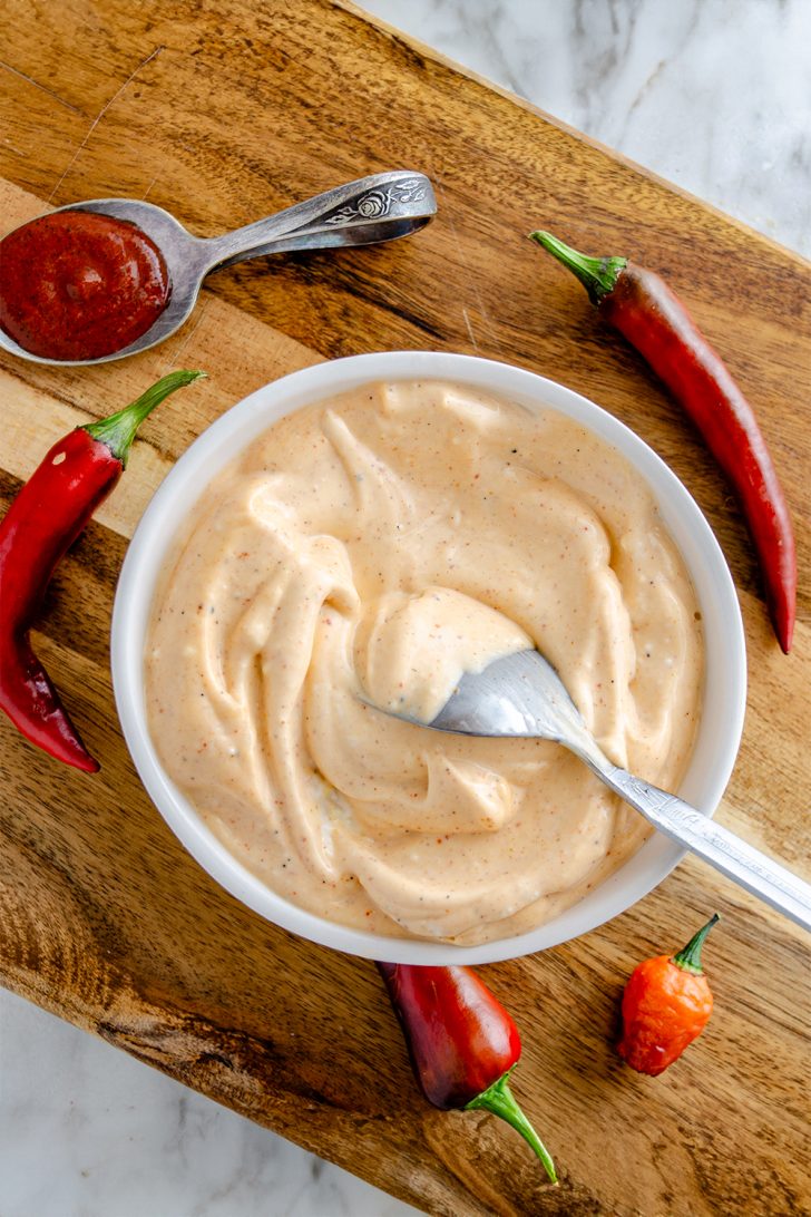 How to Make Spicy Mayo, Spicy mayo for sushi, Spicy mayo sauce, Spicy sauce for chicken, Sriracha mayo sauce