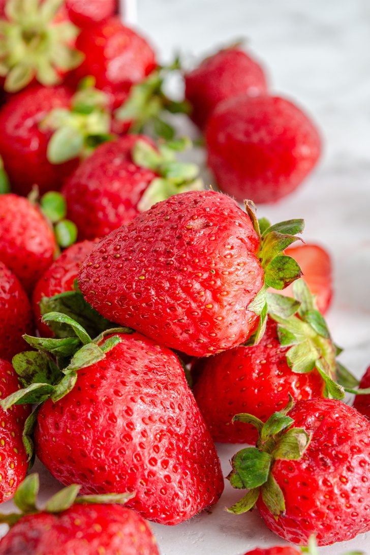 Best Way to Store Strawberries, Store strawberries, How to store fresh strawberries, Storing strawberries in water, How to keep strawberries fresh 