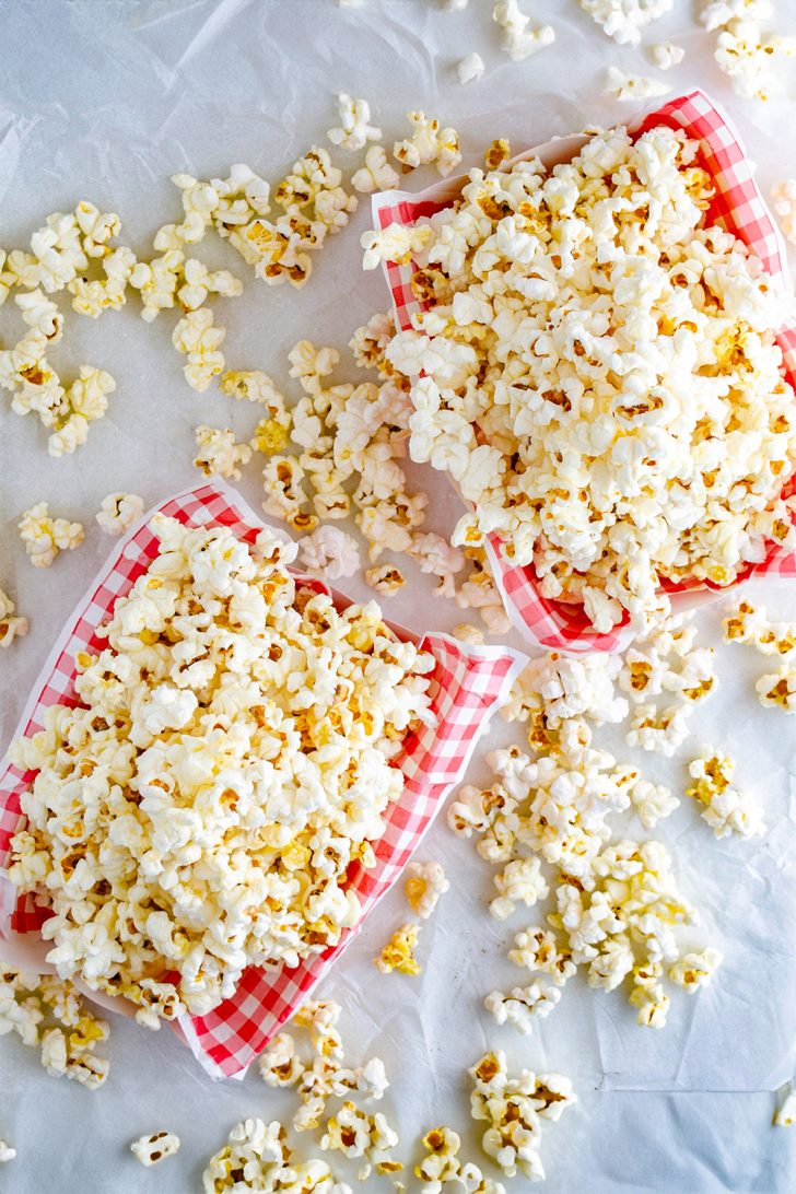 Movie Theater Popcorn, Copycat movie theater popcorn, Theater popcorn butter, Cinema popcorn,  How to make butter popcorn, Clarified butter