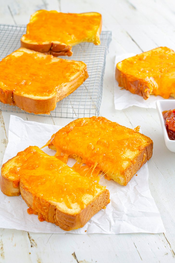Toast with cheese, Cheese toastie, How to make cheese toast, Cheesy toast, Cheese Toast