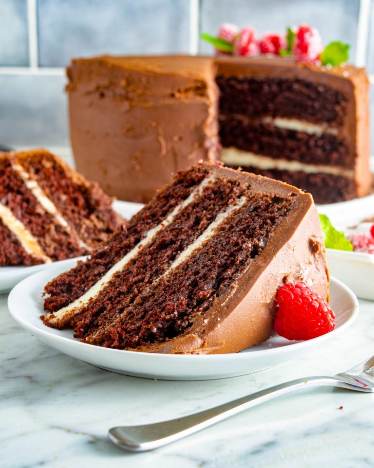 Tuxedo Cake, Tuxedo cake recipe, Chocolate and vanilla tuxedo cake, Layered tuxedo cake, Recipe for tuxedo cake